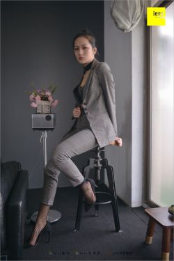 拥抱星星的月亮