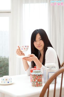 等你爱我多亮