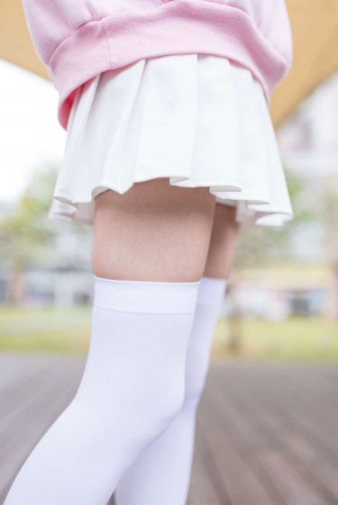 三年成全免费观看大全第四集