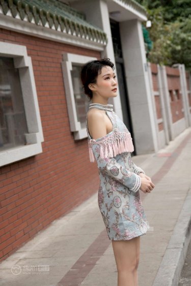 半夜家里没人妈妈就是你的人