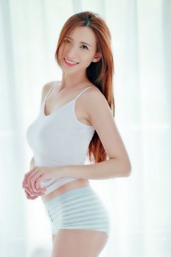《地心引力》